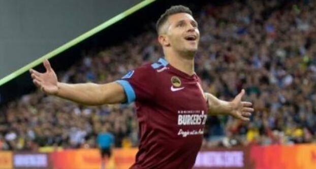 经验丰富的 经验丰富的