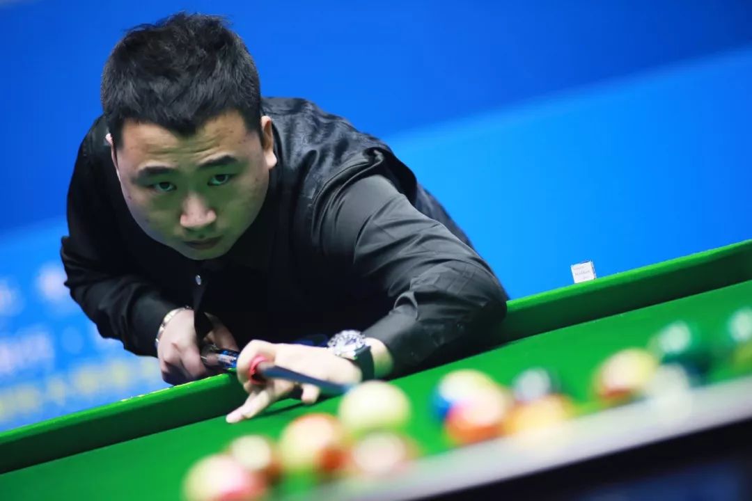 绝大多数球 绝大多数球